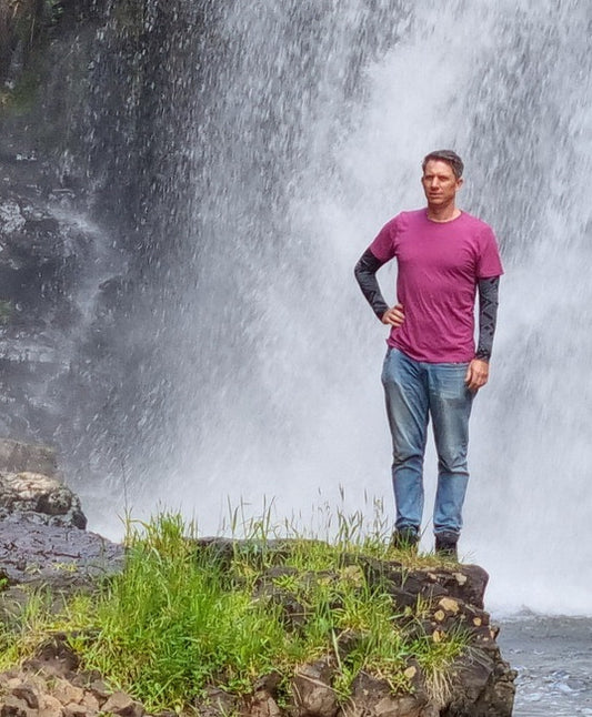 Signature Salt and Light t-shirt